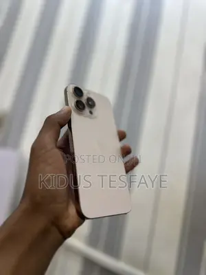 Apple iPhone 16 Pro Max 256 GB Gold