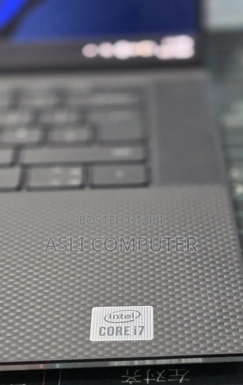 New Laptop Dell XPS 15 16GB Intel Core i7 SSD 512GB