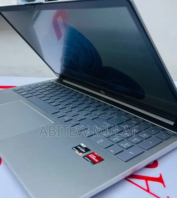 New Laptop HP Stream Notebook 8GB AMD Ryzen 5 SSD 512GB