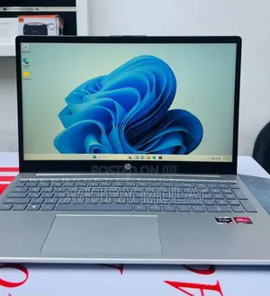 New Laptop HP Stream Notebook 8GB AMD Ryzen 5 SSD 512GB