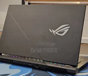 New Laptop Asus ROG Strix SCAR 17 16GB AMD Ryzen 7 SSD 1T