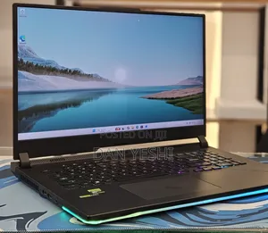 New Laptop Asus ROG Strix SCAR 17 16GB AMD Ryzen 7 SSD 1T