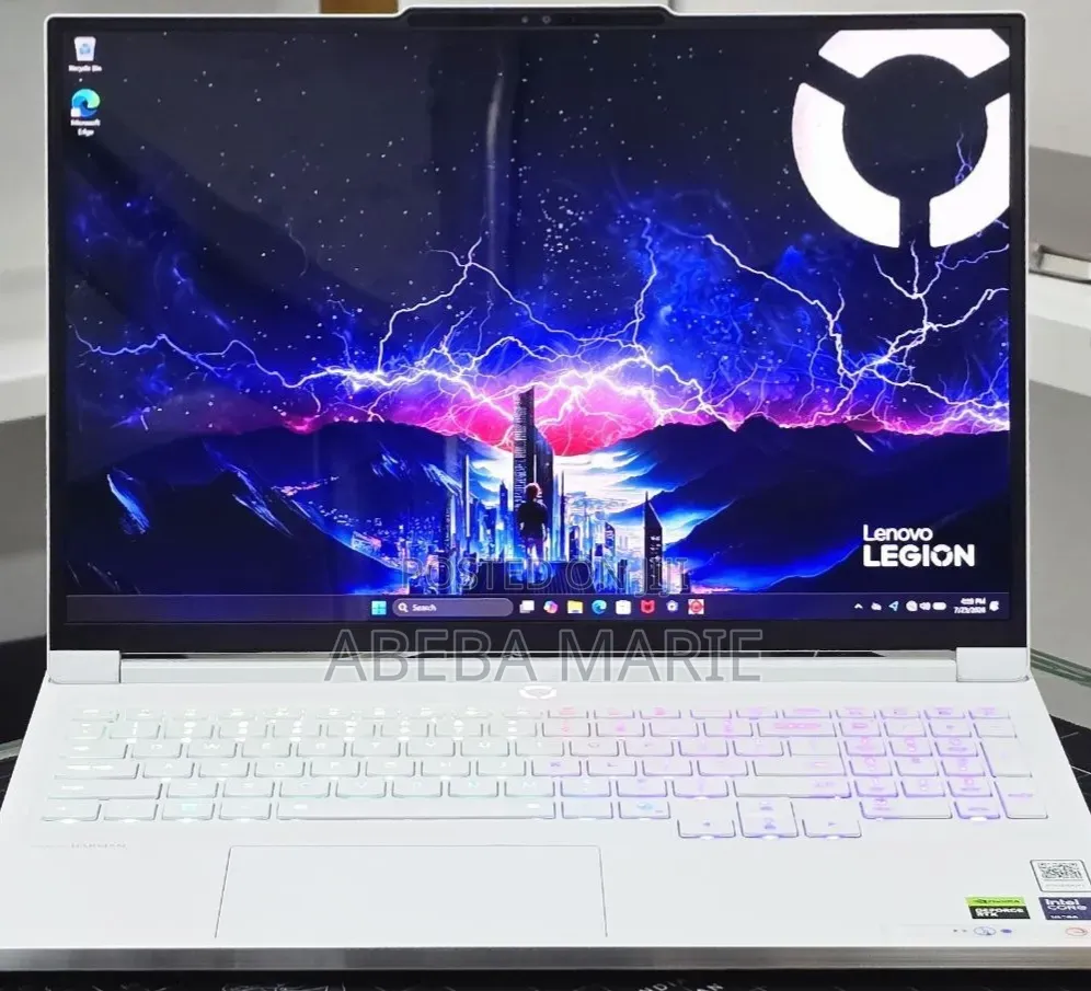 New Laptop Lenovo Legion 7 32GB Intel Core Ultra 7 SSD 1T