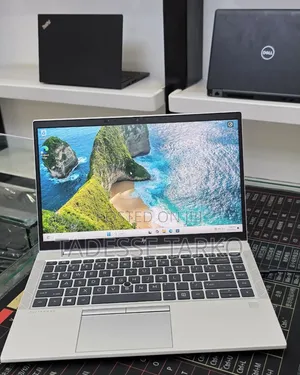 New Laptop HP EliteBook 845 G7 16GB AMD Ryzen 5 SSD 512GB