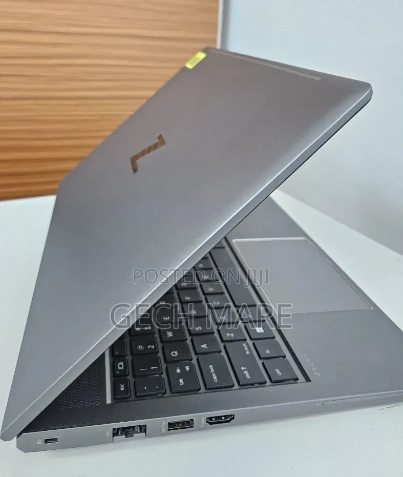 New Laptop HP ZBook 14 16GB Intel Core i7 SSD 1T