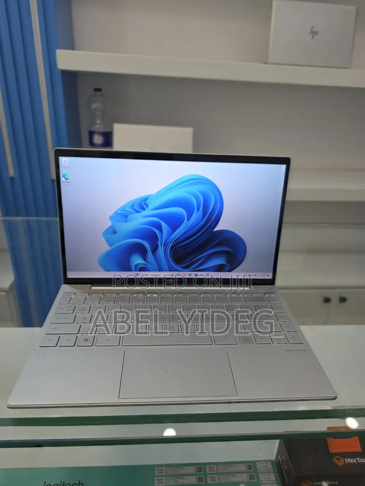 New Laptop HP Envy 13 16GB Intel Core i5 SSD 512GB