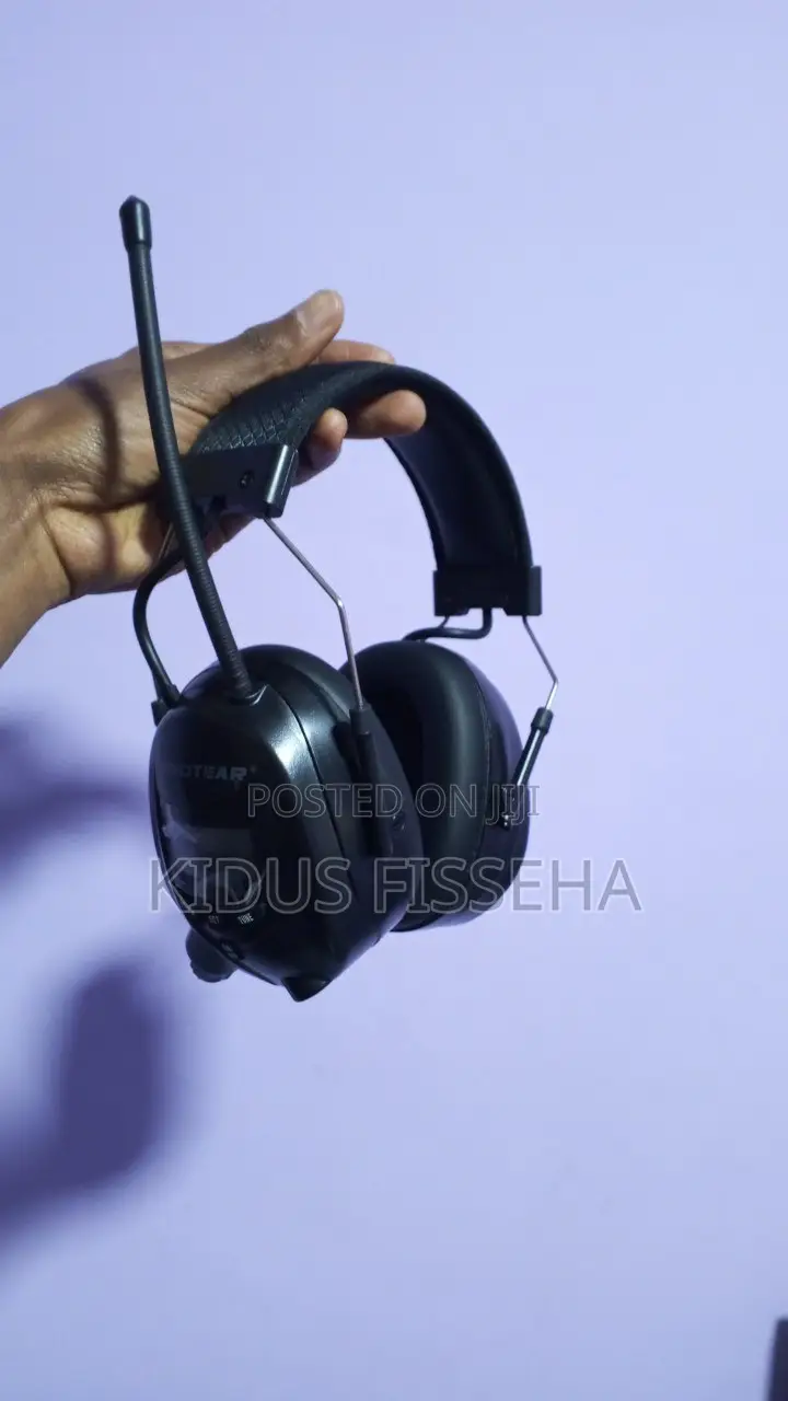 Earmuffy (Ear Protection)