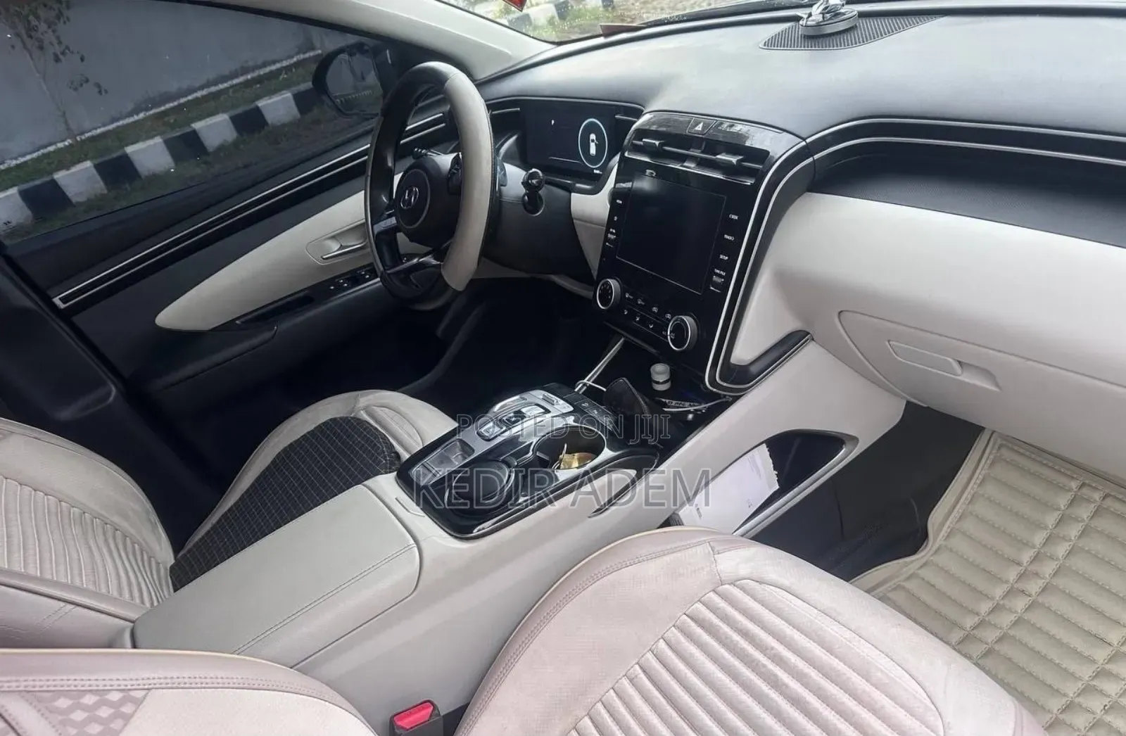 Hyundai Tucson 2023 Gray