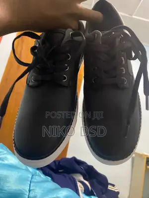 Rockaway Lace-Up Sneaker
