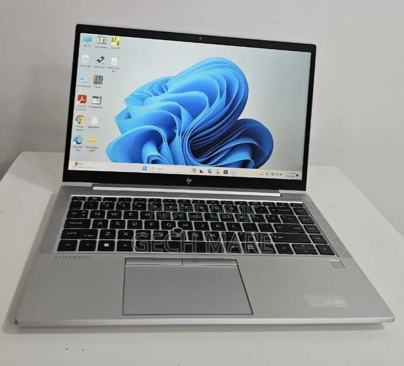 New Laptop HP EliteBook 840 G8 16GB Intel Core i7 SSD 512GB