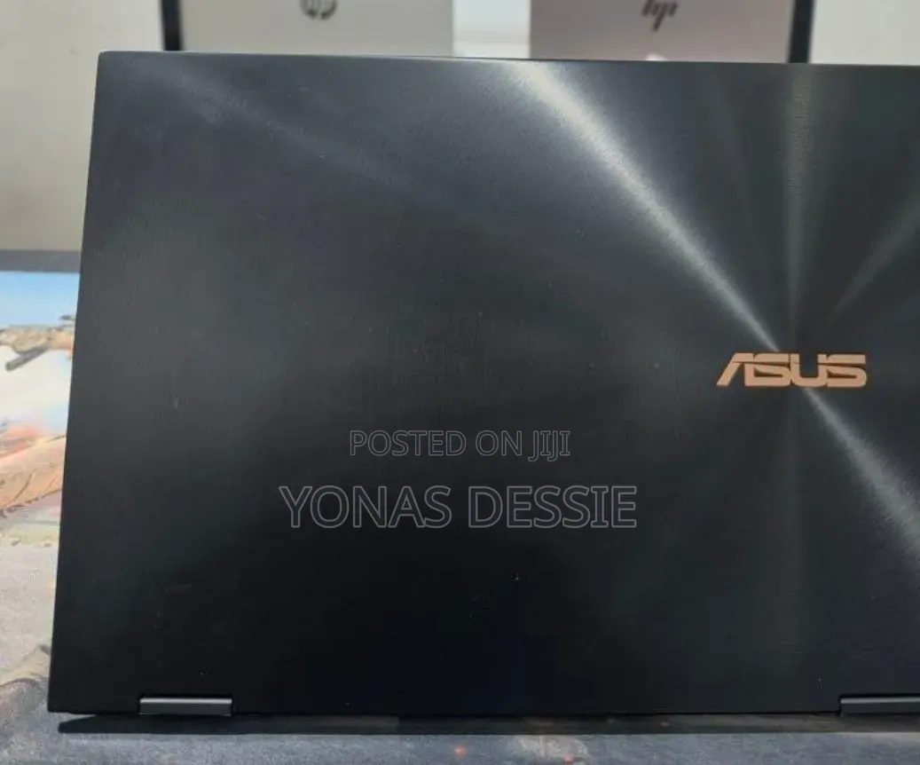 New Laptop Asus Zenbook 14 16GB Intel Core i7 SSD 512GB