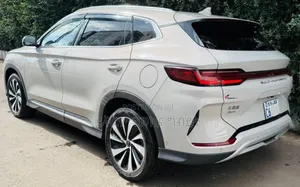BYD Song Plus DM-i 2024 White