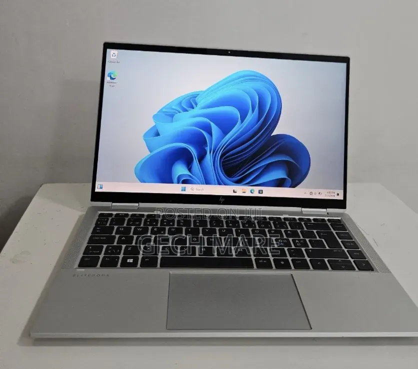 New Laptop HP EliteBook 1030 16GB Intel Core i7 SSD 512GB