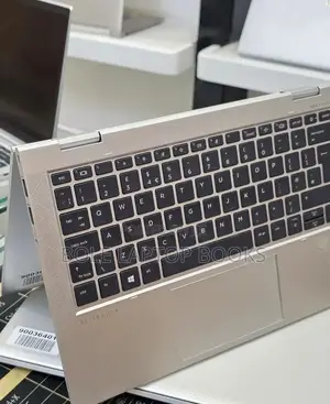 New Laptop HP EliteBook 830 G8 16GB Intel Core i5 SSD 512GB