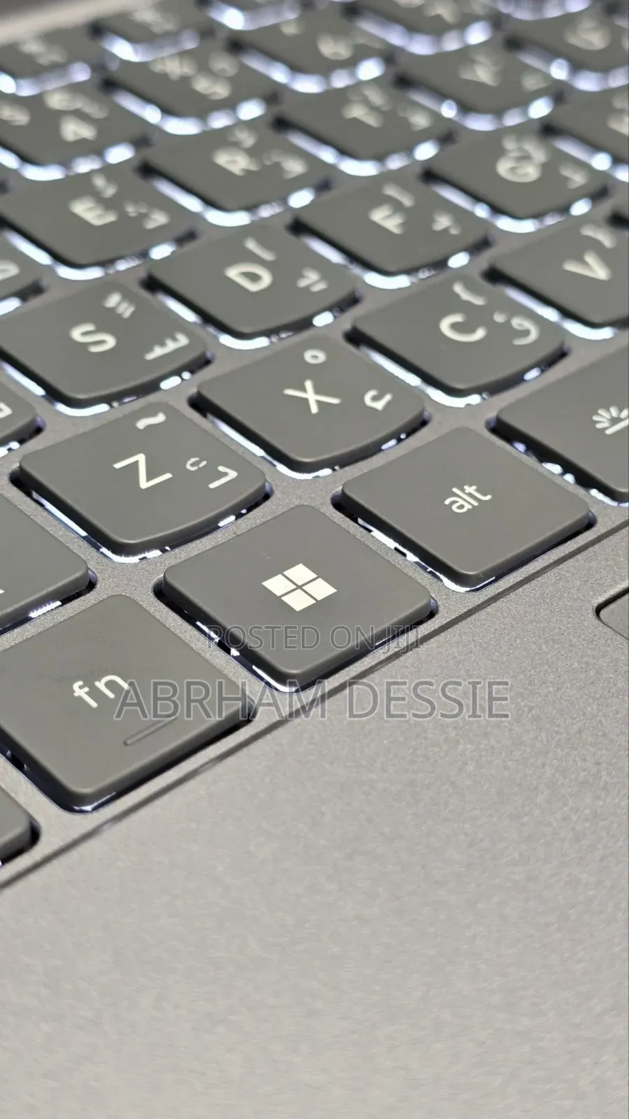 New Laptop Lenovo 16GB Intel Core Ultra 7 SSD 512GB