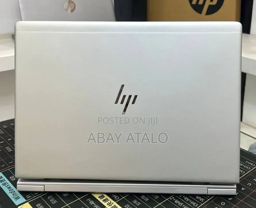 New Laptop HP EliteBook 1040 G8 16GB Intel Core i5 SSD 512GB
