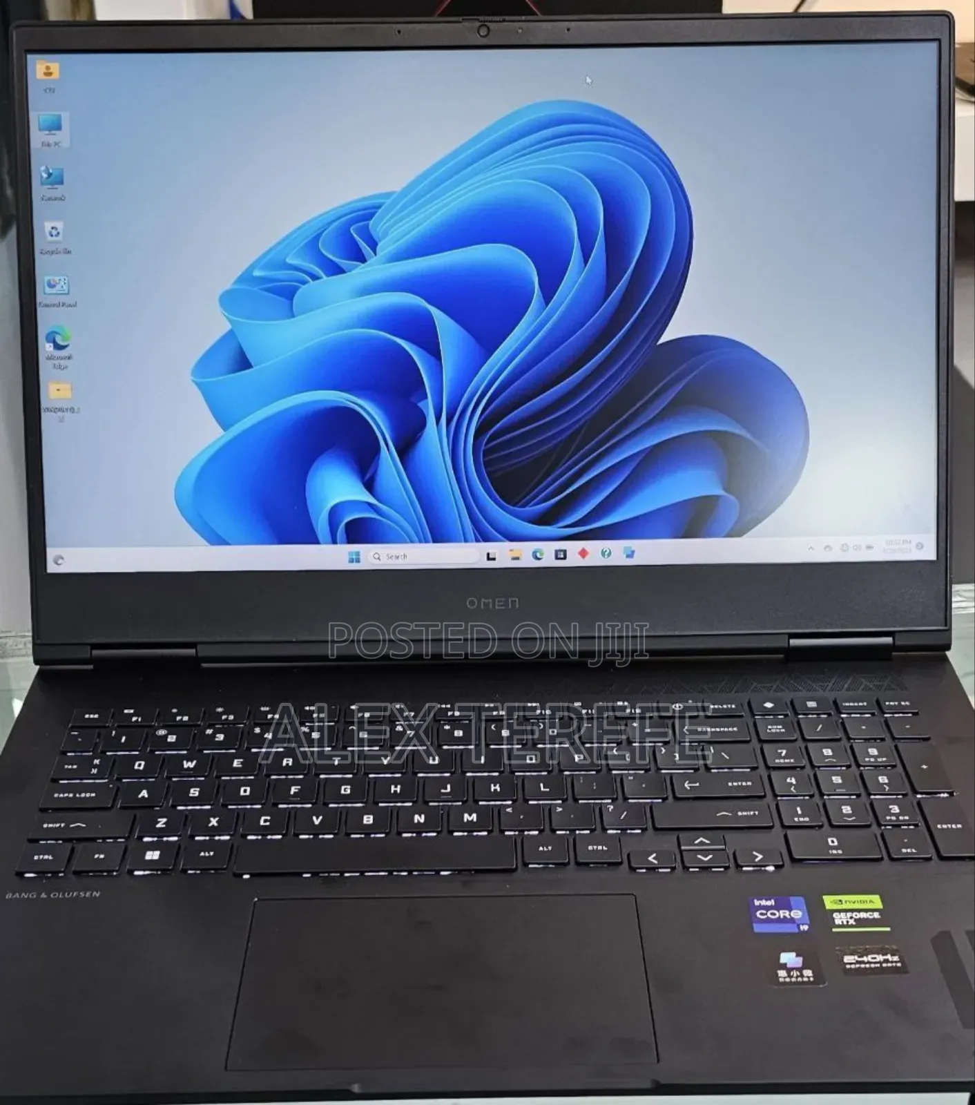 New Laptop HP Omen 16 16GB Intel Core i9 SSD 1T