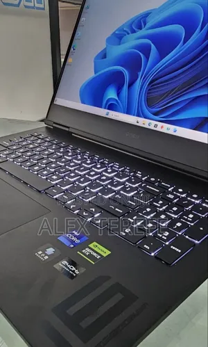 New Laptop HP Omen 16 16GB Intel Core i9 SSD 1T