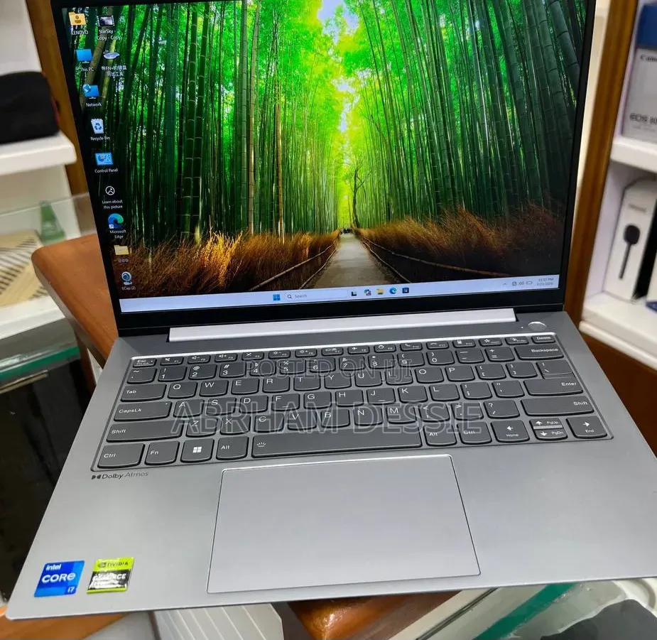 New Laptop Lenovo 16GB Intel Core i7 SSD 512GB