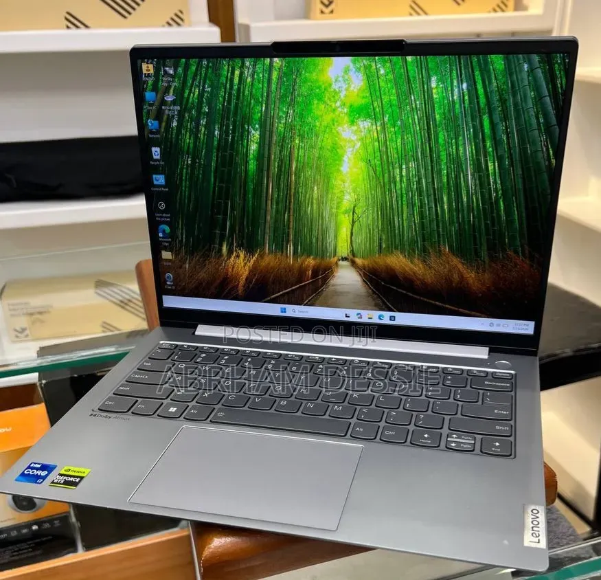 New Laptop Lenovo 16GB Intel Core i7 SSD 512GB