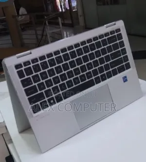 New Laptop HP EliteBook 1040 G8 16GB Intel Core i7 SSD 512GB