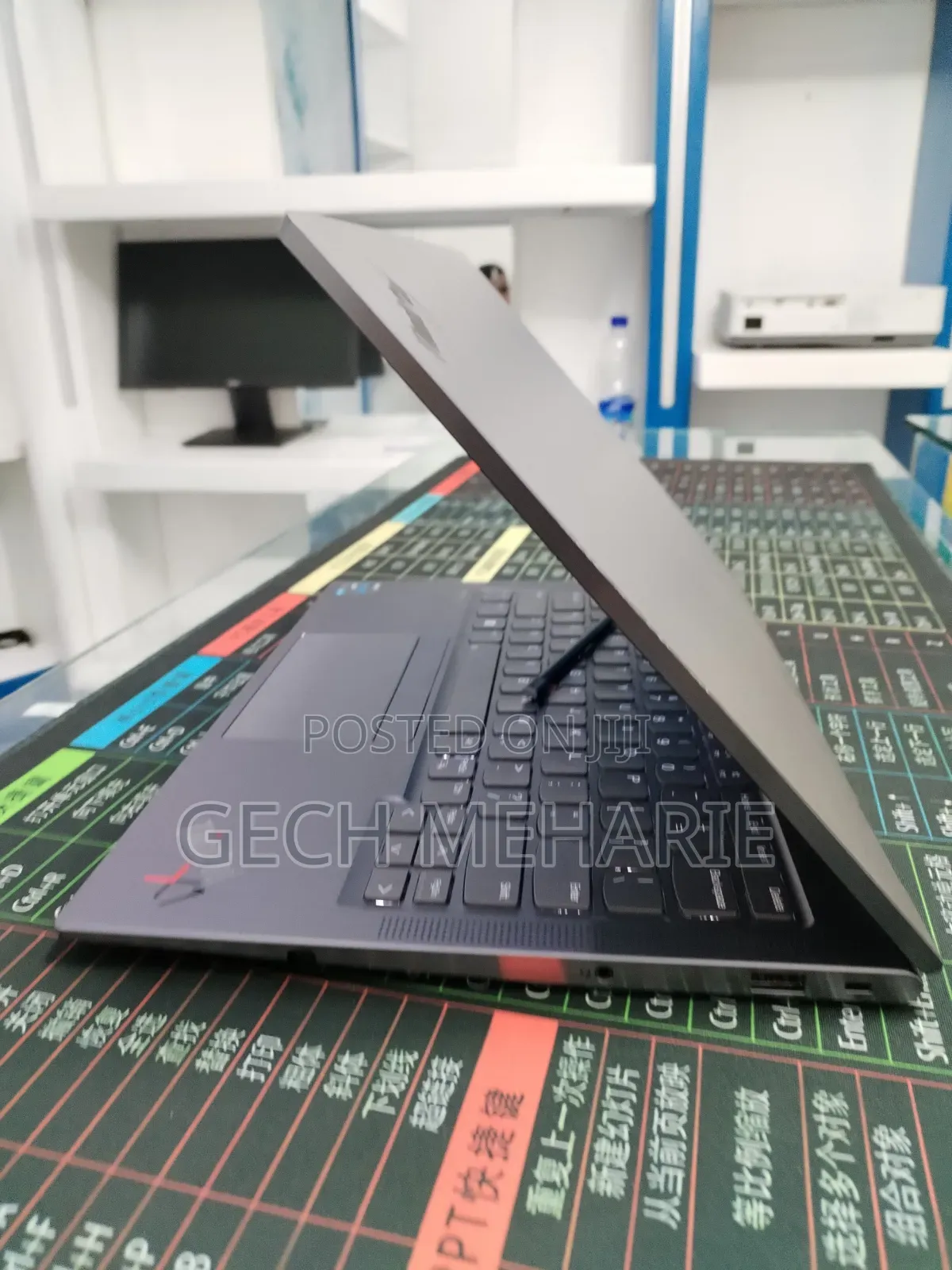 New Laptop Lenovo ThinkPad X1 Yoga 16GB Intel Core i5 SSD 512GB