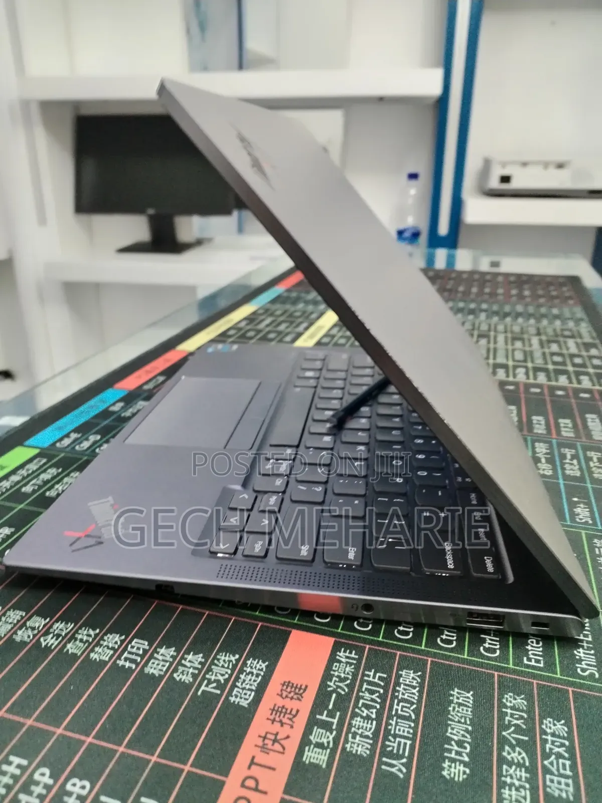 New Laptop Lenovo ThinkPad X1 Yoga 16GB Intel Core i5 SSD 512GB
