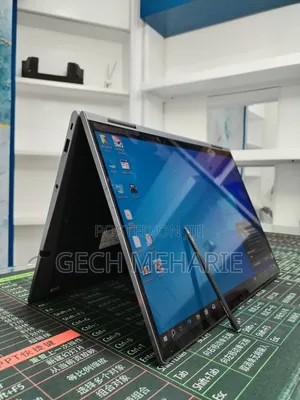 New Laptop Lenovo ThinkPad X1 Yoga 16GB Intel Core i5 SSD 512GB