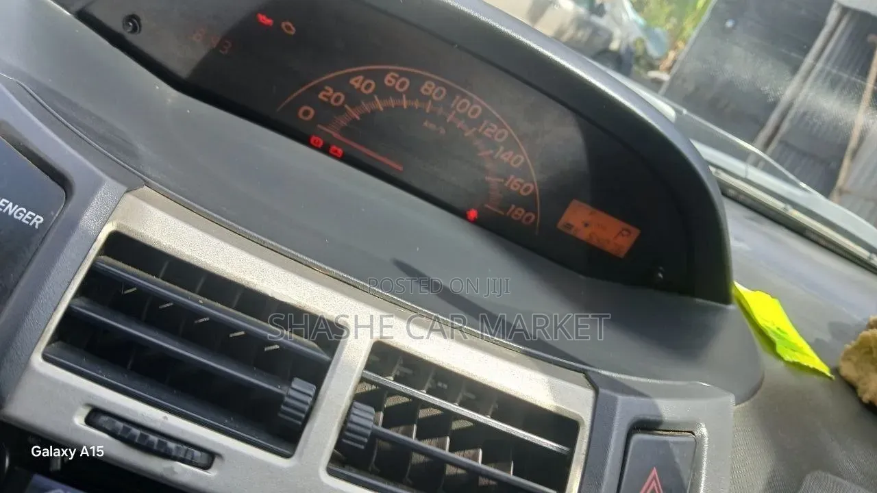 Toyota Yaris 2009 Gray