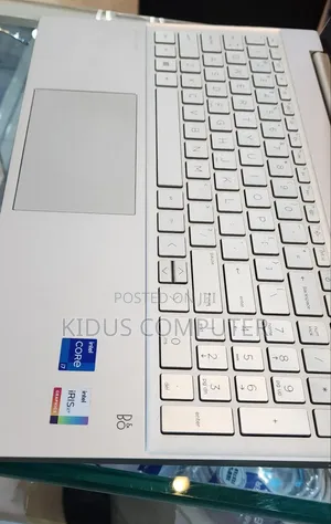 New Laptop HP Pavilion 15 16GB Intel Core i7 SSD 512GB
