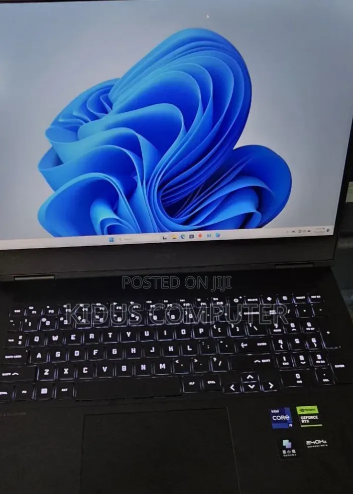 New Laptop HP Omen 16 16GB Intel Core i9 SSD 1T