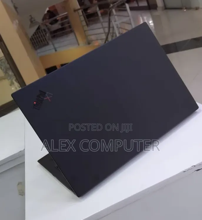 New Laptop Lenovo ThinkPad X1 Carbon 16GB Intel Core i5 SSD 512GB