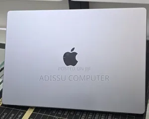 New Laptop Apple MacBook Pro 2019 32GB Apple M1 SSD 1T
