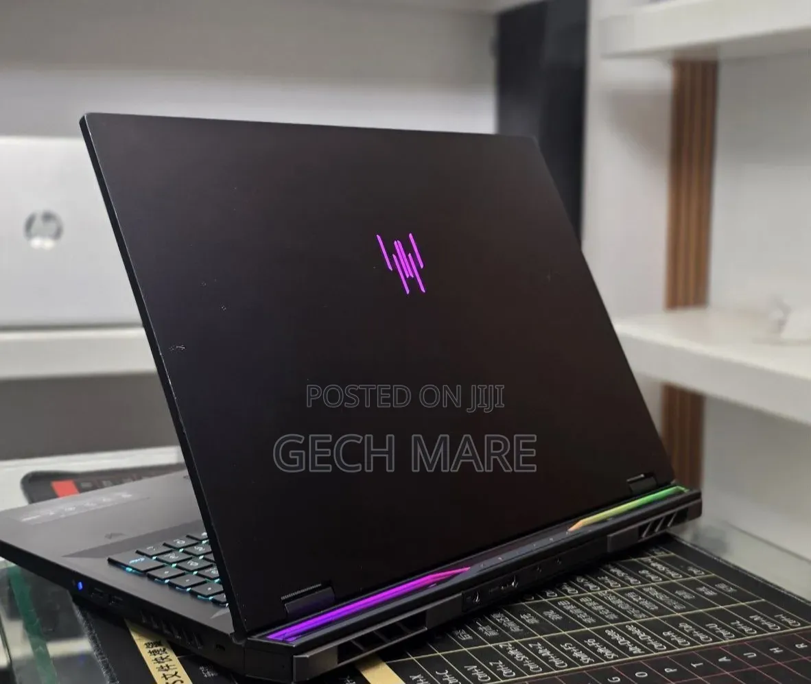 New Laptop Acer Predator Helios Neo 16 32GB Intel Core i9 SSD 1T