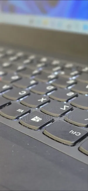 New Laptop Lenovo ThinkPad t495s 16GB AMD Ryzen 7 SSD 512GB
