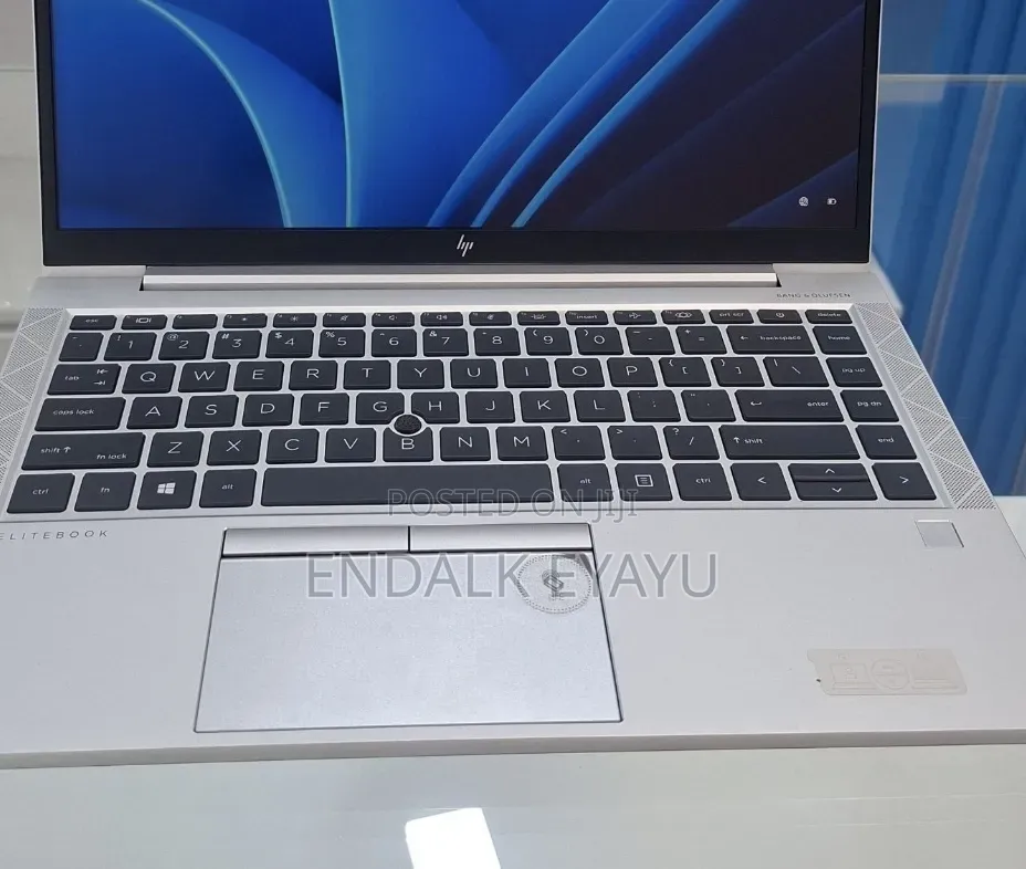 New Laptop HP EliteBook 840 G7 16GB Intel Core i5 SSD 512GB