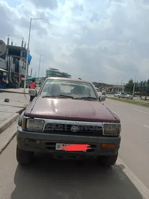 Toyota Hilux Surf 1992 Red