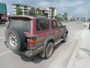 Toyota Hilux Surf 1992 Red