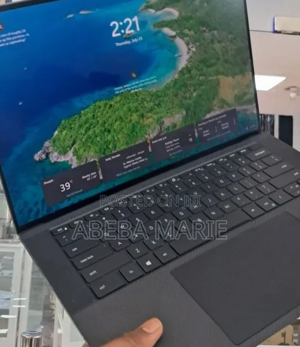 New Laptop Dell Precision 5560 16GB Intel Core i7 SSD 512GB