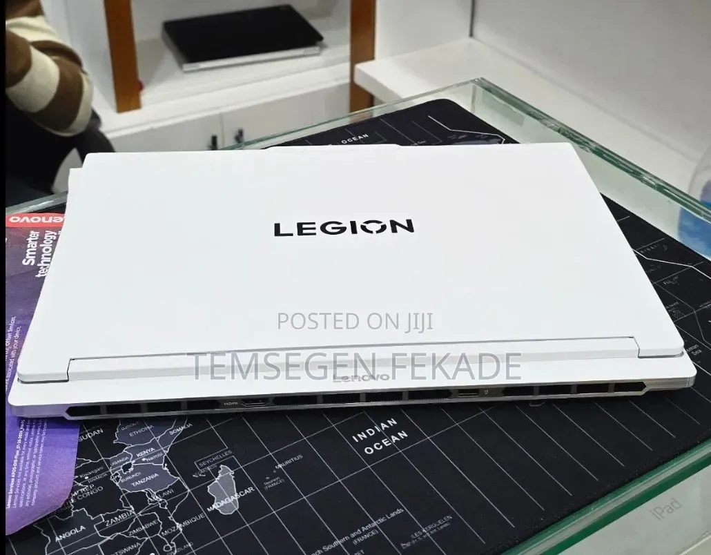 New Laptop Lenovo Legion 7 32GB Intel Core Ultra 7 SSD 1T