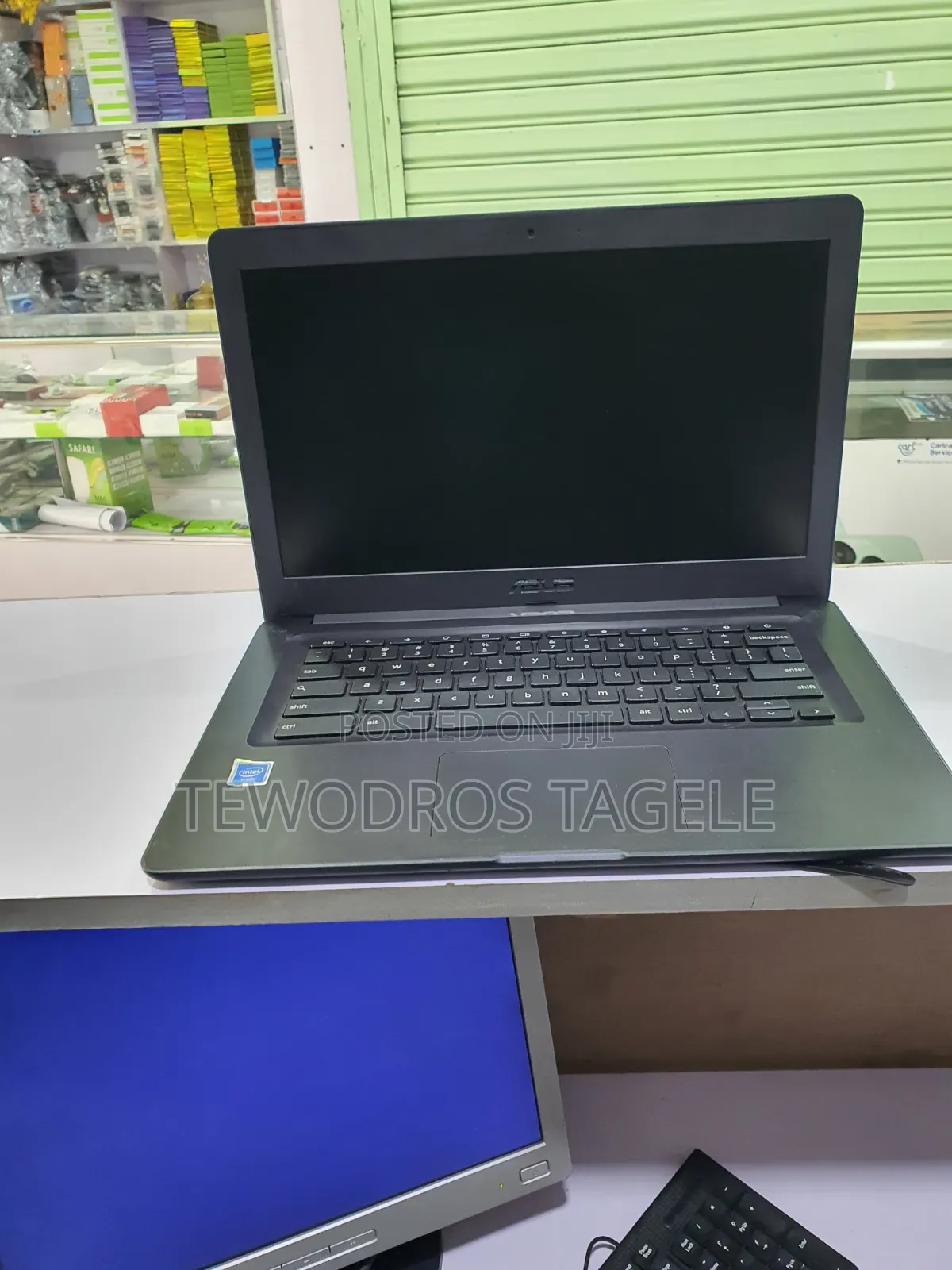 Laptop Asus Chromebook C200 4GB Intel Atom HDD 60GB