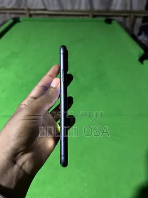 New Apple iPhone 11 128 GB Black