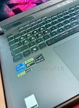 New Laptop Asus 1015E 16GB Intel Core i7 SSD 1T