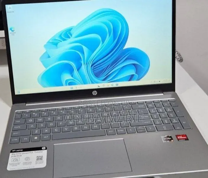 New Laptop HP Stream Notebook 16GB AMD Ryzen 5 SSD 512GB