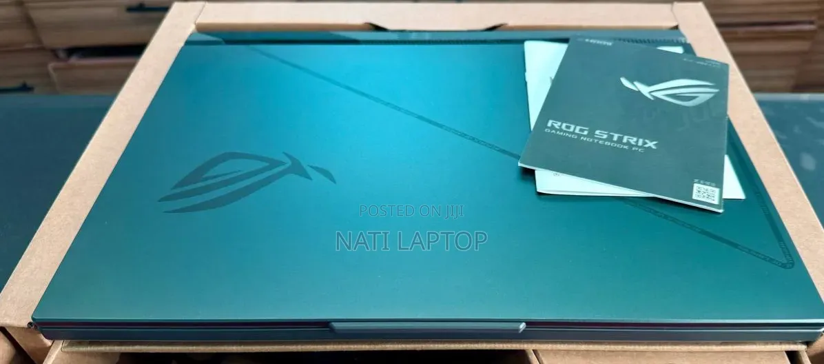 New Laptop Asus ROG Strix G16 G614 16GB Intel Core i7 SSD 1T
