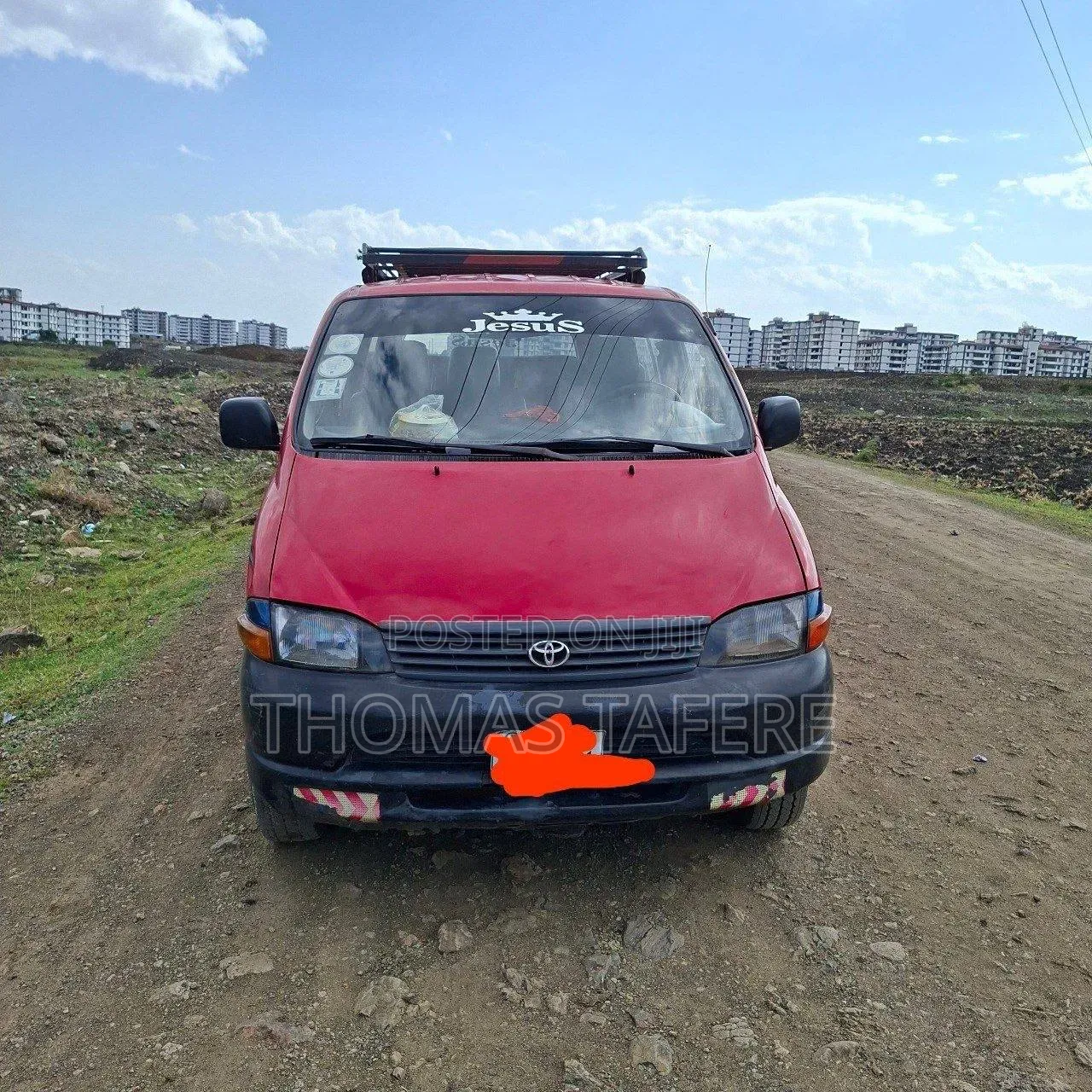 Toyota HiAce 2006 Red