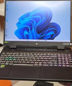New Laptop Acer Predator Helios 300 16GB Intel Core i9 SSD 512GB