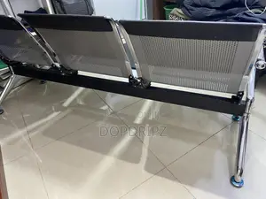 3 Sitter Leather Gust Chair 6x | Waiting Room