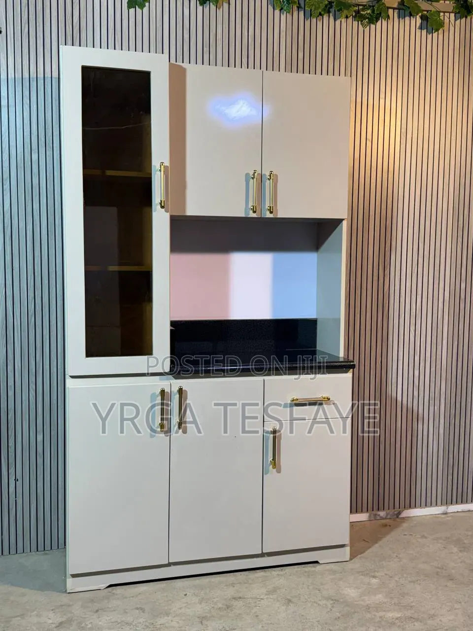 Kichen Cabinet