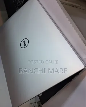 New Laptop Dell XPS 15 9500 16GB Intel Core i7 SSD 512GB